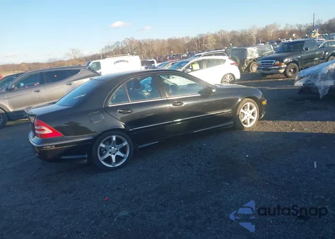 2007 Mercedes-Benz C 230 Sport из США, поврежденный, VIN WDBRF52H67F928245